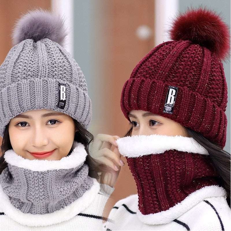 Conjunto Gola e Gorro de Tricô Forrada com Pelúcia